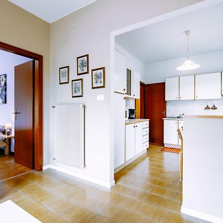 Apartment Deval-1 By Interhome Калчераника ал Лаго Екстериор снимка