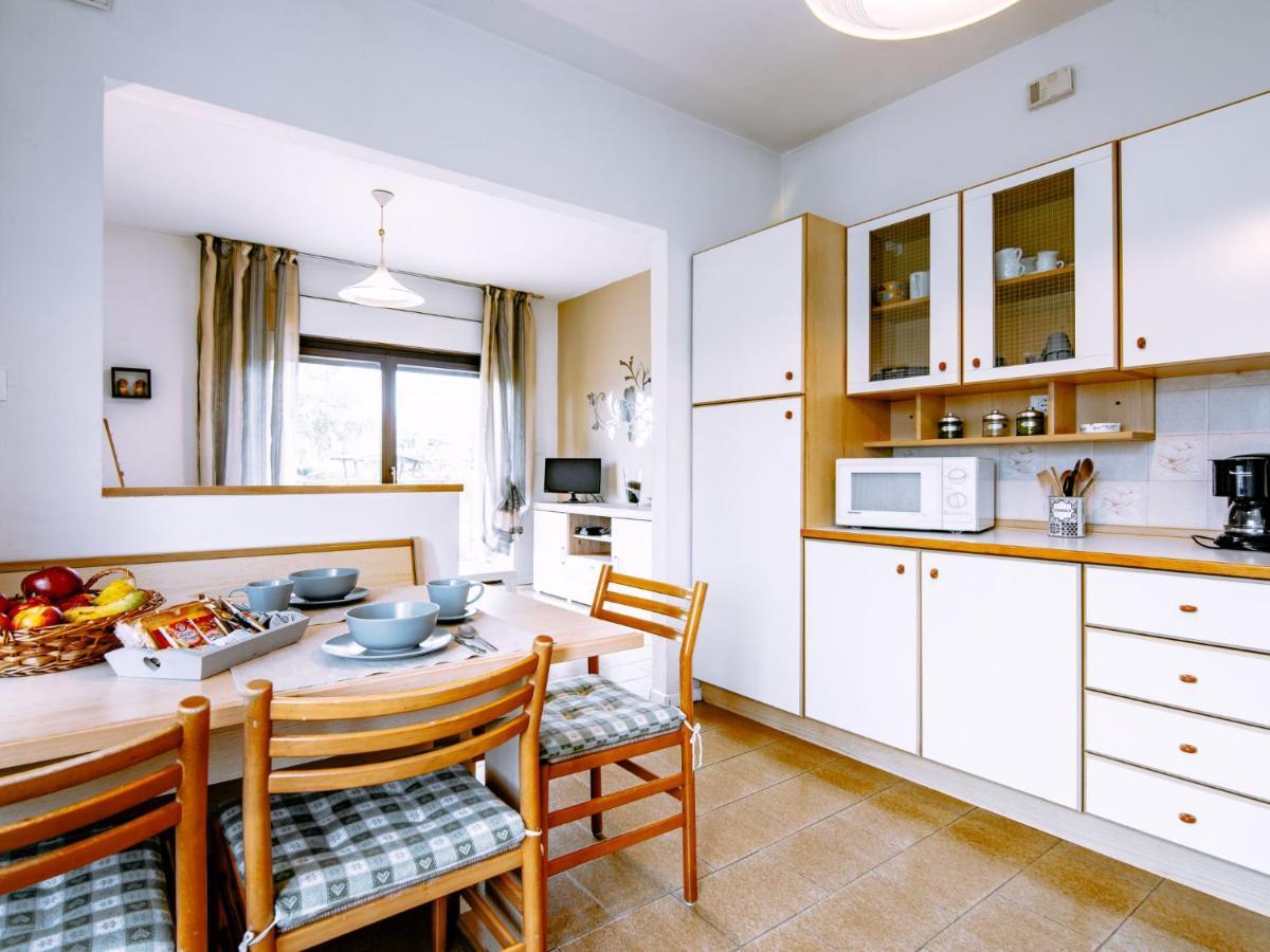 Apartment Deval-1 By Interhome Калчераника ал Лаго Екстериор снимка