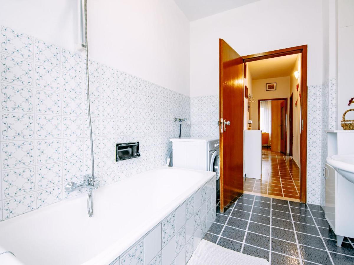 Apartment Deval-1 By Interhome Калчераника ал Лаго Екстериор снимка