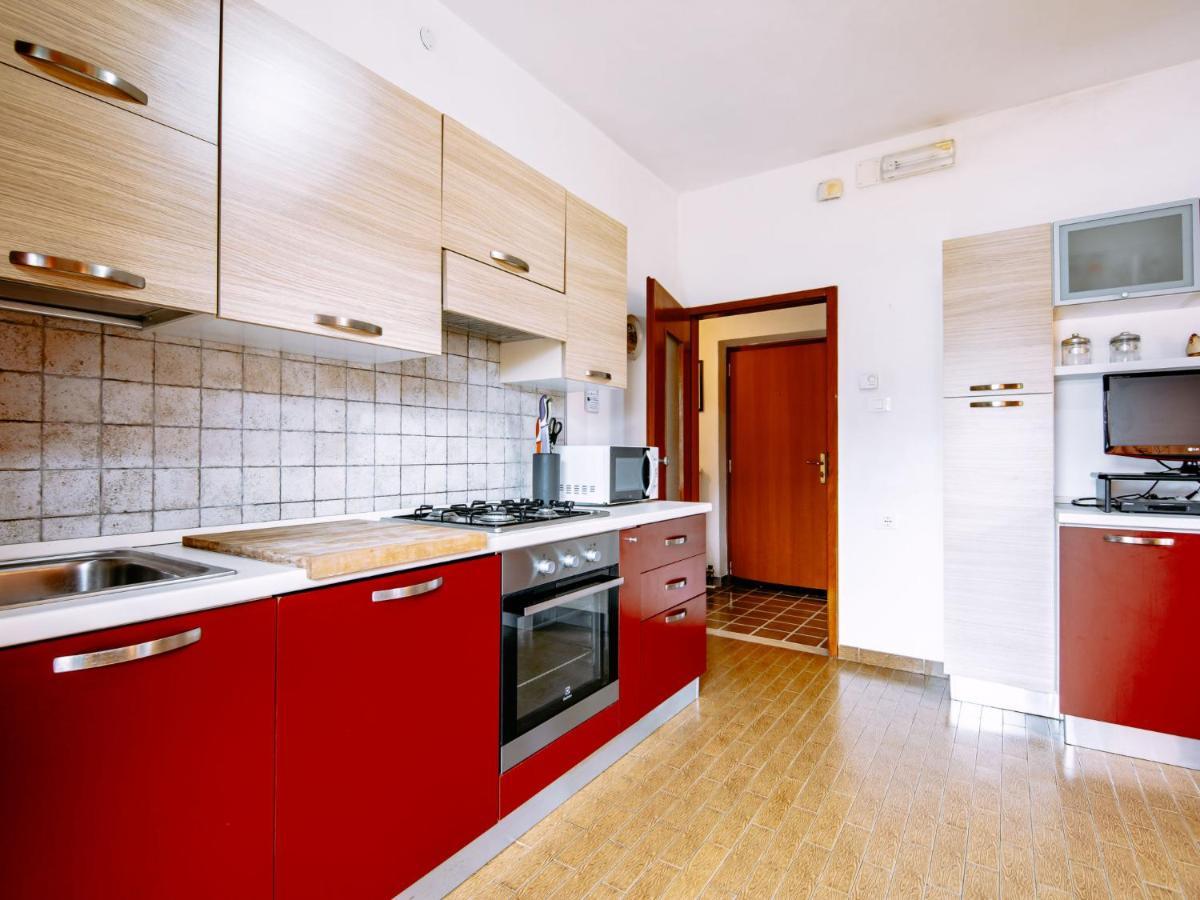 Apartment Deval-1 By Interhome Калчераника ал Лаго Екстериор снимка