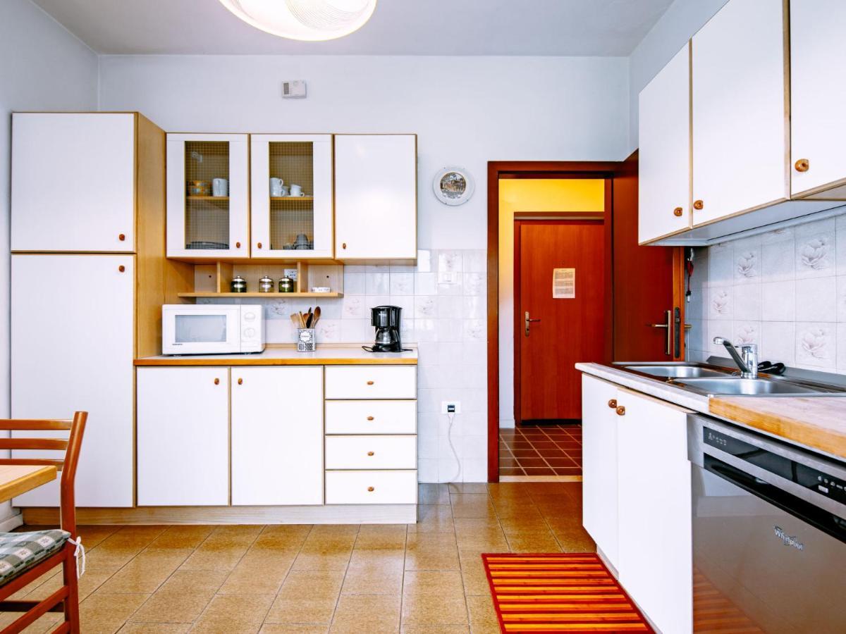 Apartment Deval-1 By Interhome Калчераника ал Лаго Екстериор снимка